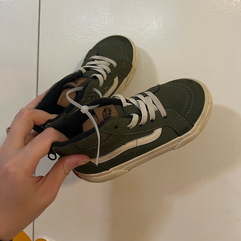 Toddler vans